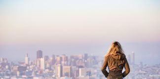 Jak komponować zestawy ubraniowe