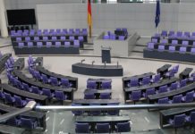 Rzeczywistość polityczna w mediach Rzeczywistość polityczna w mediach