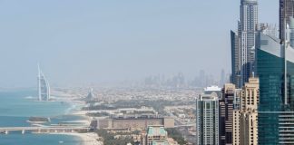 Jak właściwie kupić stolarkę?