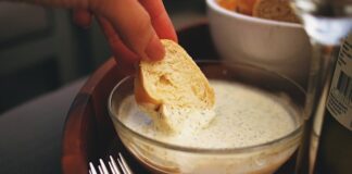 Jak się robi sos aioli?