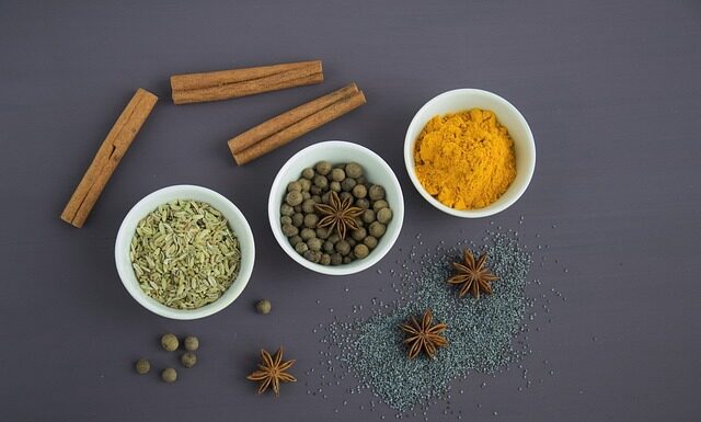 Które curry jest ostrzejsze zielone czy czerwone? Które curry jest ostrzejsze zielone czy czerwone?