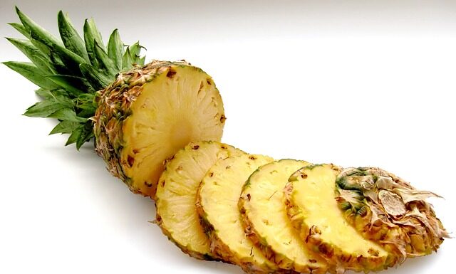 Jak zrobić ananasa do słoika?