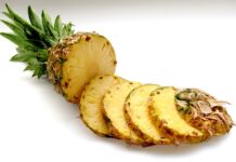 Co daje jedzenie ananasa przed stosunkiem?